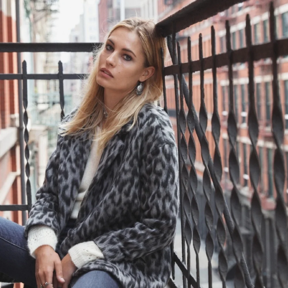 Sezane Alicia Coat - Picture 3 of 12